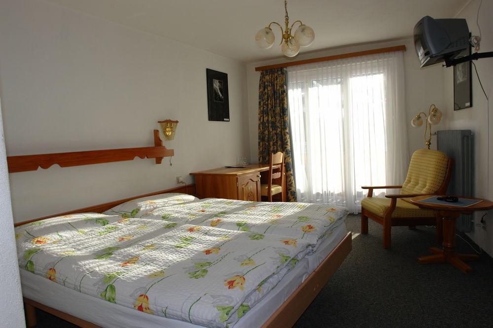 Hotel Rhodania Zermatt Dış mekan fotoğraf