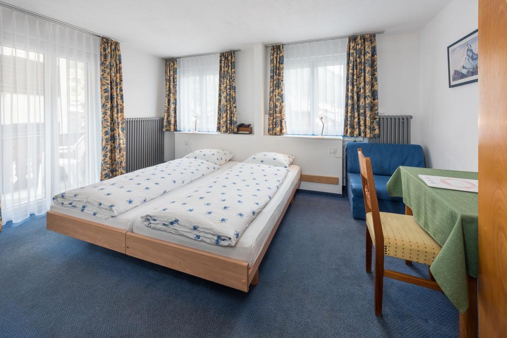 Hotel Rhodania Zermatt Dış mekan fotoğraf